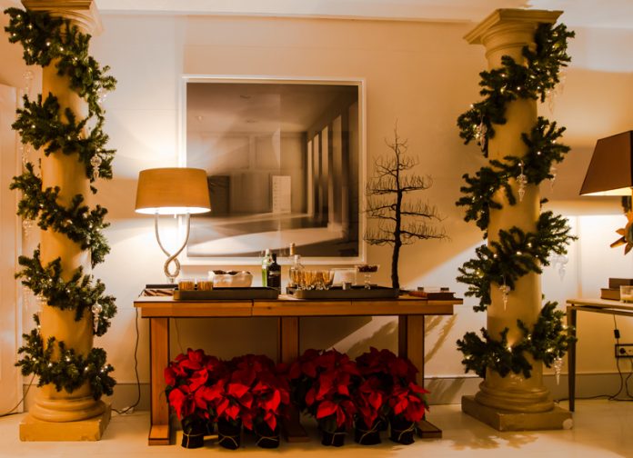 Ideas para decorar columnas en Navidad - Dale Detalles