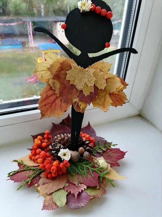 Bailarinas de otoño con materiales naturales