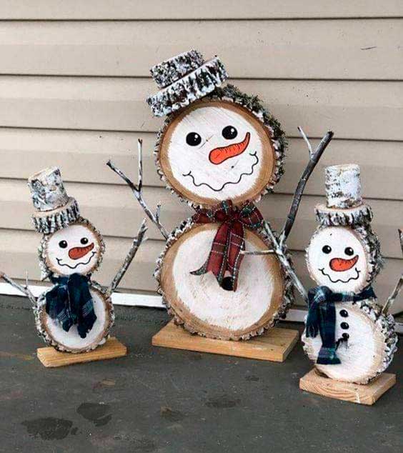 muñecos de nieve con sobrantes de madera